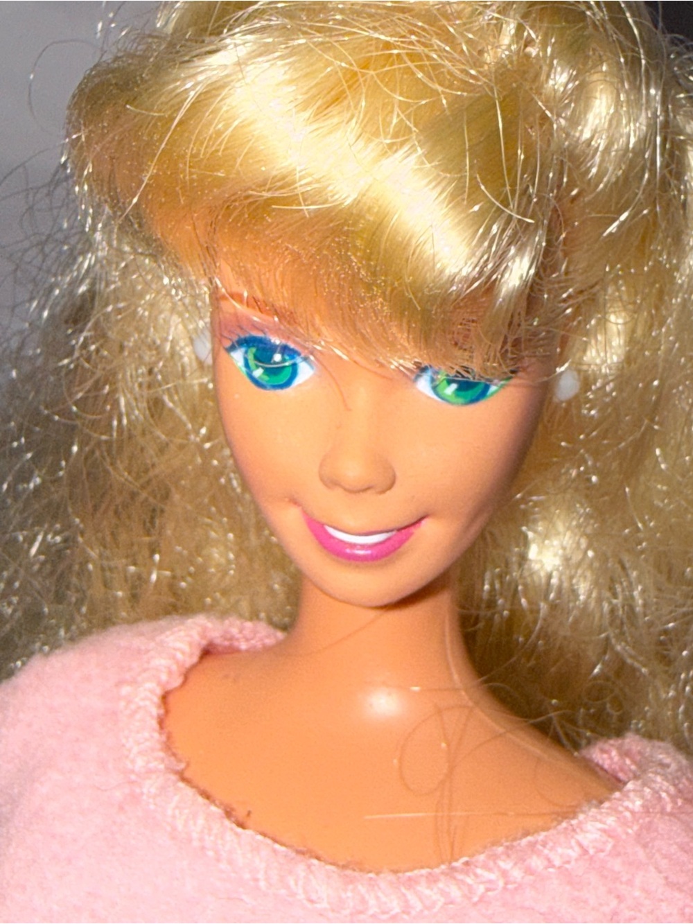 Barbie Mattel vintage Doll 11" Blonde Wavy Hair Pink Dress White Heels Shoes